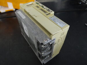 Yaskawa SGDH-20AE AC Servopack vor der Reparatur