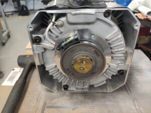 Yaskawa UAASKB-11LYA11 AC Spindle Motor Abnehmer nach der Reparatur