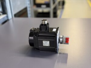 Mitsubishi AC Servo Motor HF-H75S Seite 1