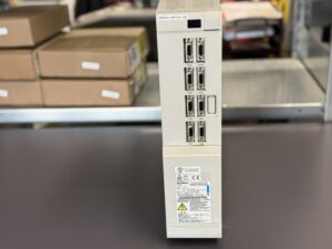 Mitsubishi MDS-C1-SPHX-55 Spindle Drive Unit Frontansicht