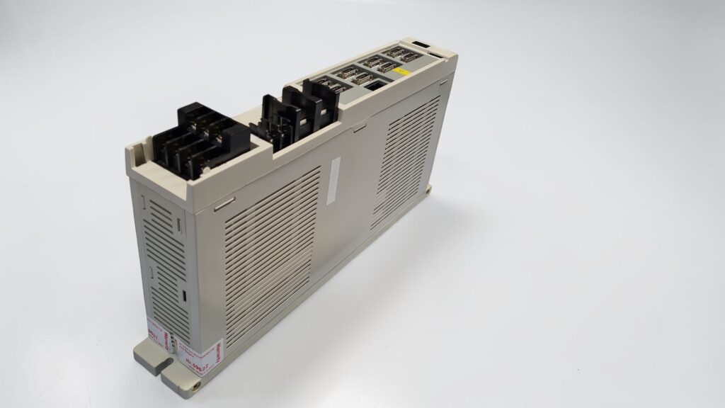 Mitsubishi Servo Drive Unit MDS-B-V2-1010 nach der Reparatur 1