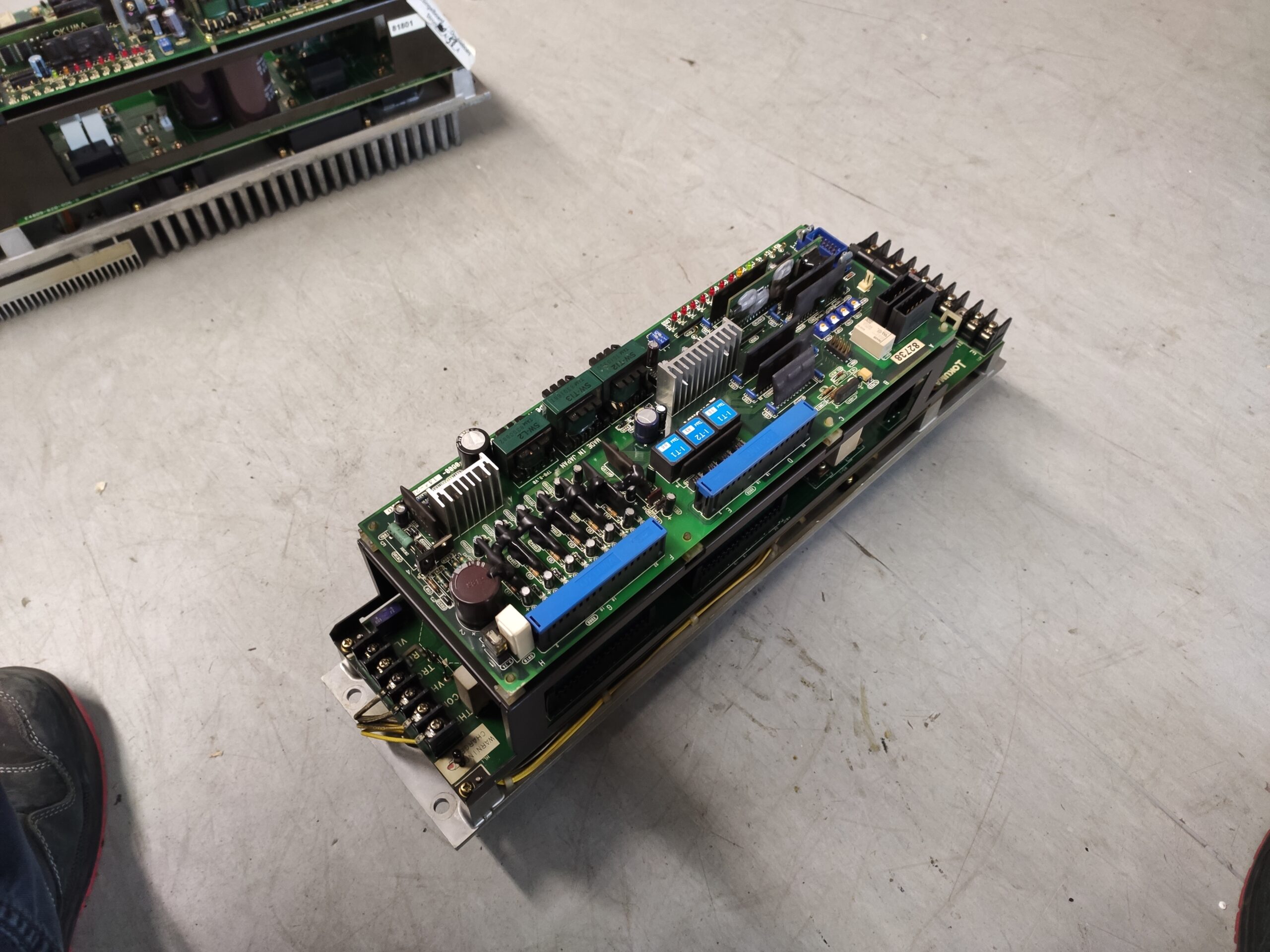 Okuma BLII-D75A Order 1006-0613 Servo Drive Unit Vor der Reparatur 1