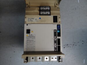 Yaskawa CIMR-M5N2030 AC Inverter vor der Reparatur 3