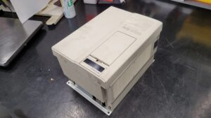 Mitsubishi FR-A220E-5.5K-UL Inverter vor der Reparatur 2