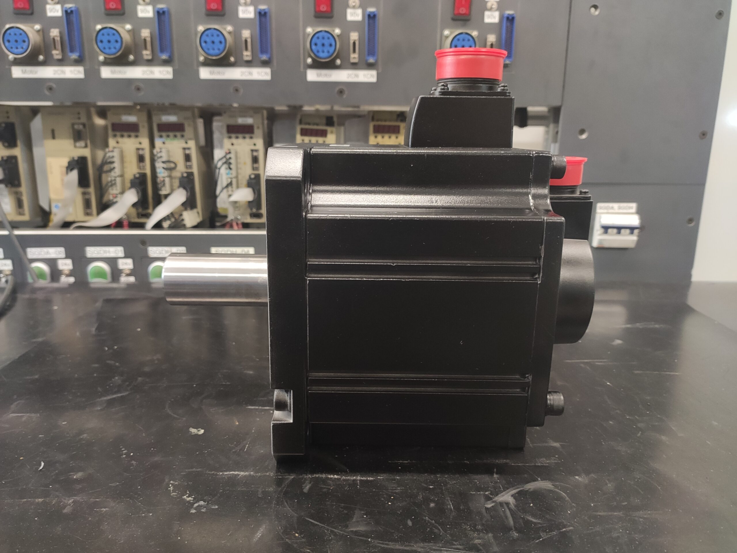 Mitsubishi HC-SFS352 AC Servo Motor Ansicht 2