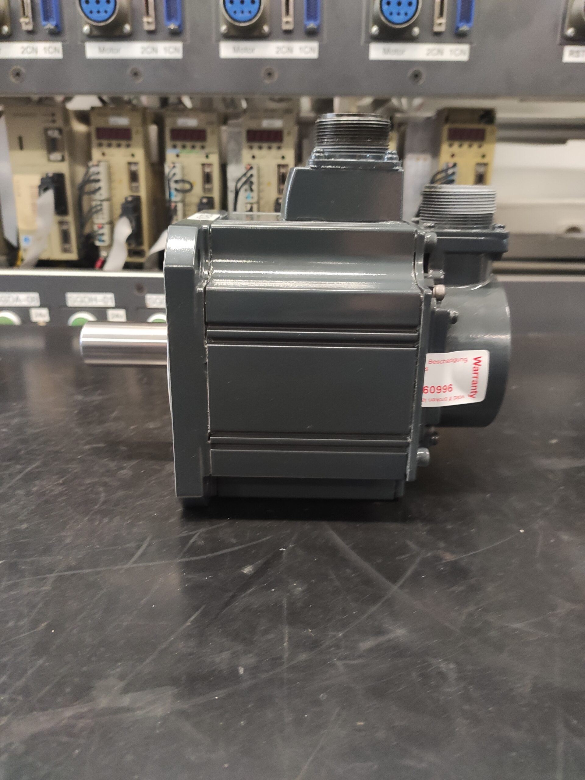 Mitsubishi HC103S-SZ AC servo Motor nach der Reparatur 3