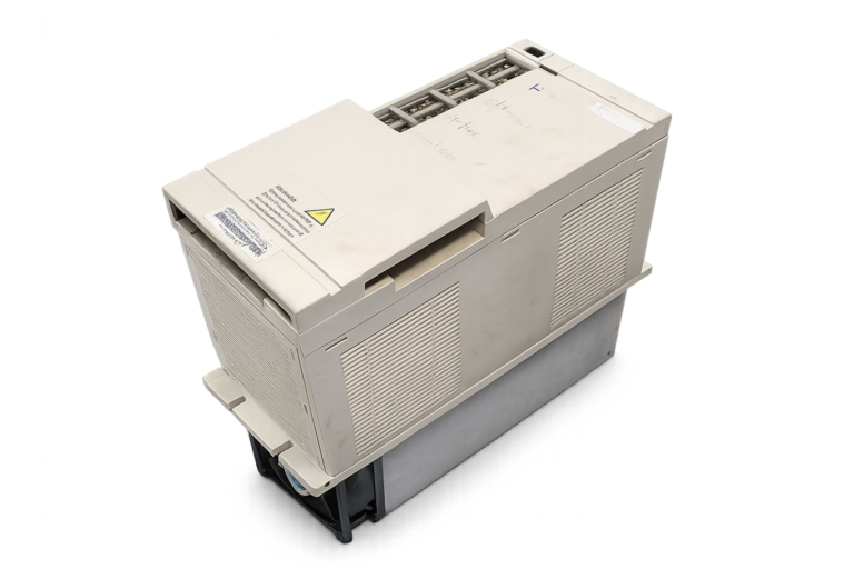 Mitsubishi MDS-A-SP-220 Spindel Drive Unit vor der Reparatur 21