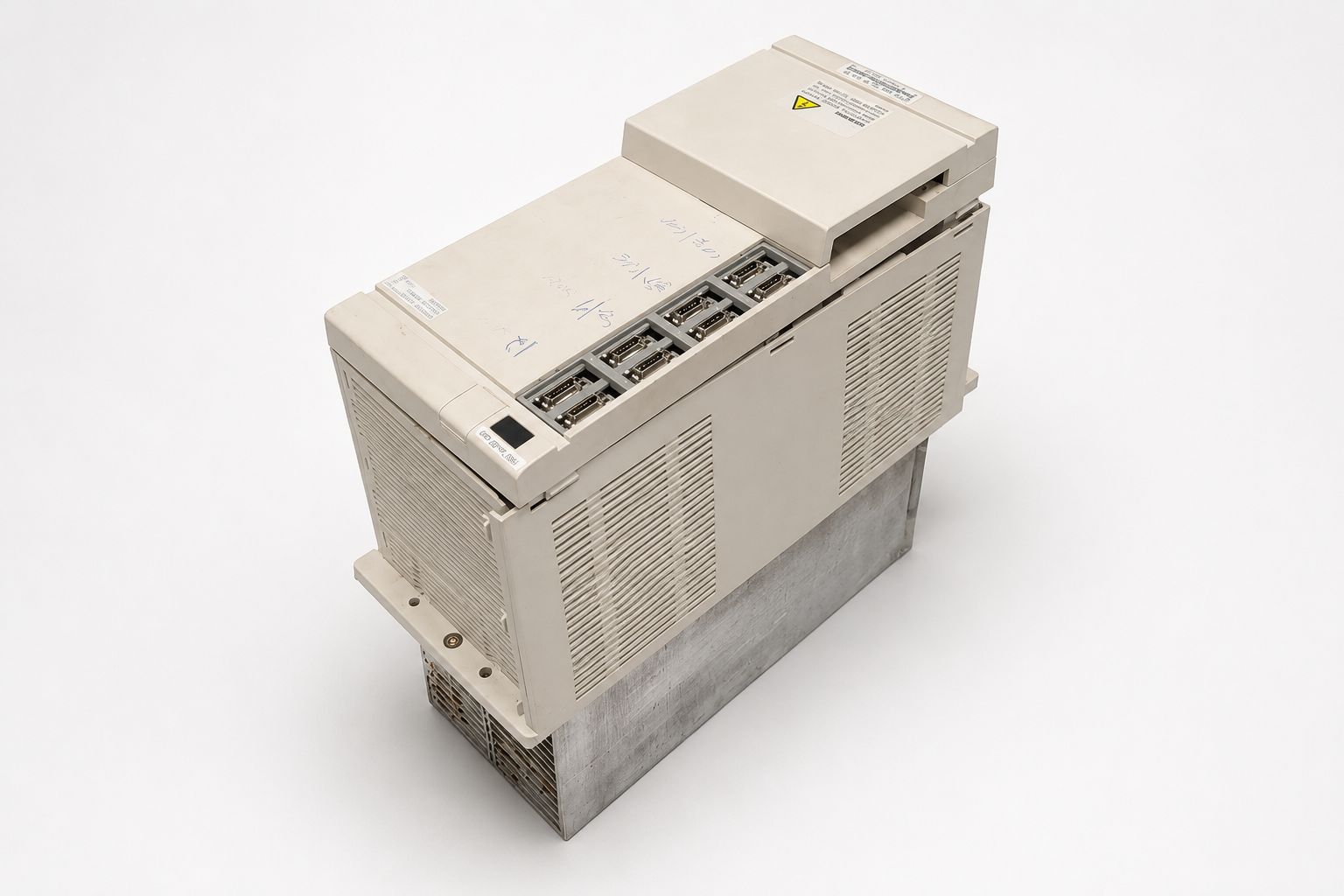 Mitsubishi MDS-A-SP-220 Spindel Drive Unit vor der Reparatur 22