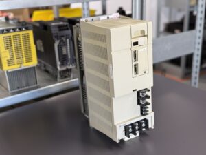 Mitsubishi MDS-C1-CV-300 Power Supply Unit Hauptbild