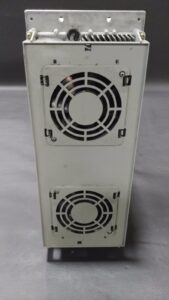 Mitsubishi MDS-C1-CV-300 Power Supply Unit vor der Reparatur 3