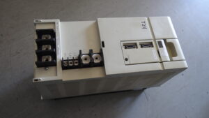 Mitsubishi MDS-C1-CV-300 Power Supply Unit vor der Reparatur