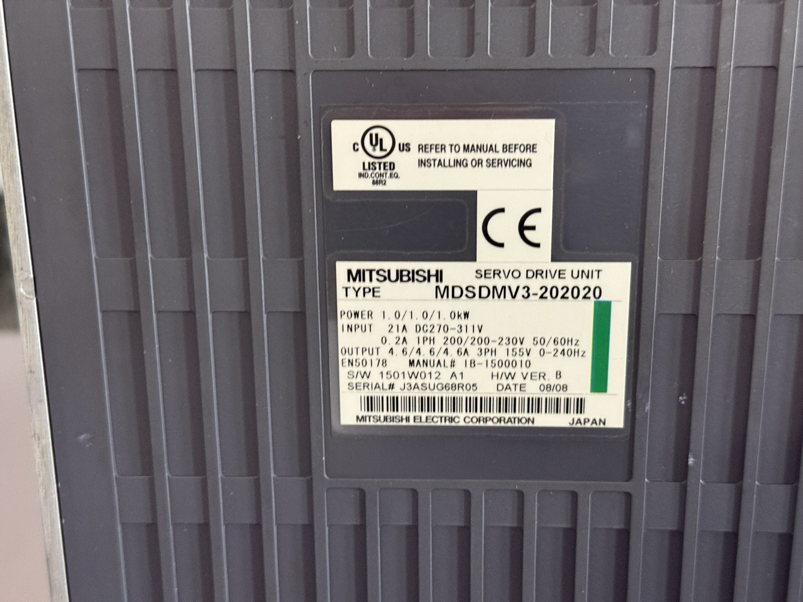 Mitsubishi MDSDMV3-202020 rem MDS-DM-V3-202020 Servo Drive Unit Typenschild