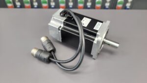 Omron R7M-A75030-S1-D AC Servo Motor Hauptbild