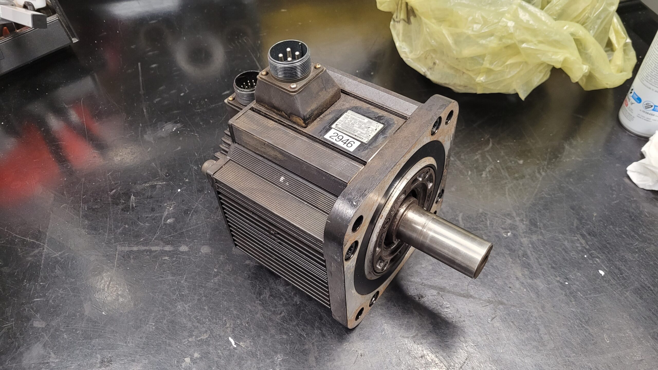 Yaskawa AC Servo Motor SGMGH-30DCA6F-OY vor der Reparatur 2
