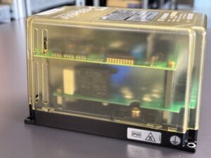 Yaskawa Inverter Juspeed-F S300 Series CIMR-08CS3-2024 Seite 3