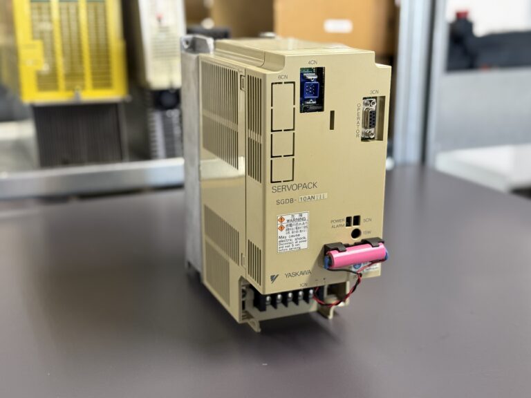 Yaskawa SGDB-10ANY11 Servopack Hauptbild