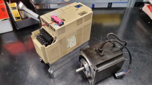 Yaskawa SGDB-10ANY11 Servopack vor der Reparatur 3