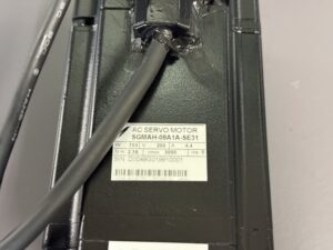 Yaskawa SGMAH-08A1A-SE31 AC Servo Motor Typenschild