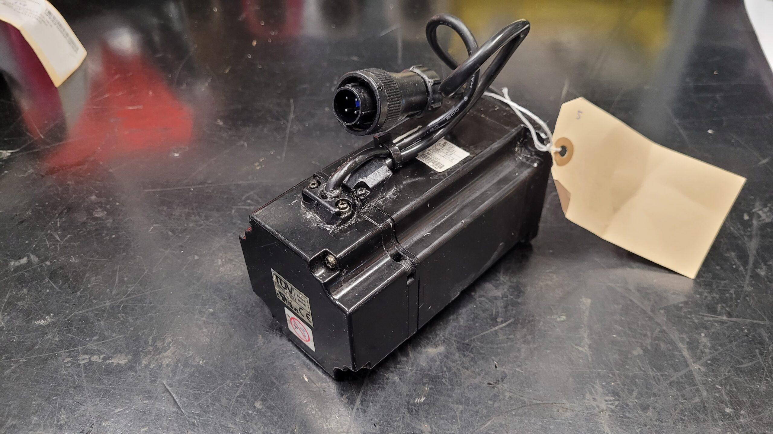 Yaskawa SGMAH-08A1A-SE31 AC Servo Motor Vor der Reparatur 2