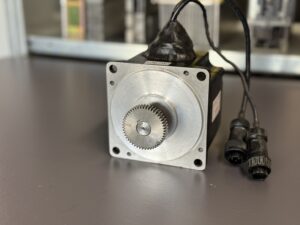 Yaskawa SGMPH-08A1A-SE31 Servo Motor Seite 3