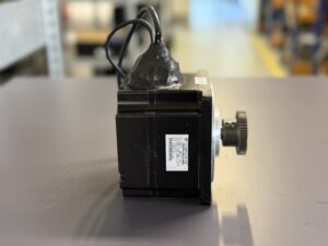 Yaskawa SGMPH-08A1A-SE31 Servo Motor Seite 4