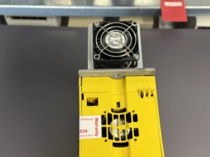 Fanuc A06B-6154-H011-590 Spindle Drive Unit Ansicht oben