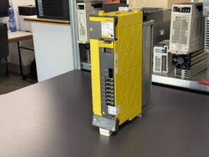 Fanuc A06B-6154-H011-590 Spindle Drive Unit Seite 1
