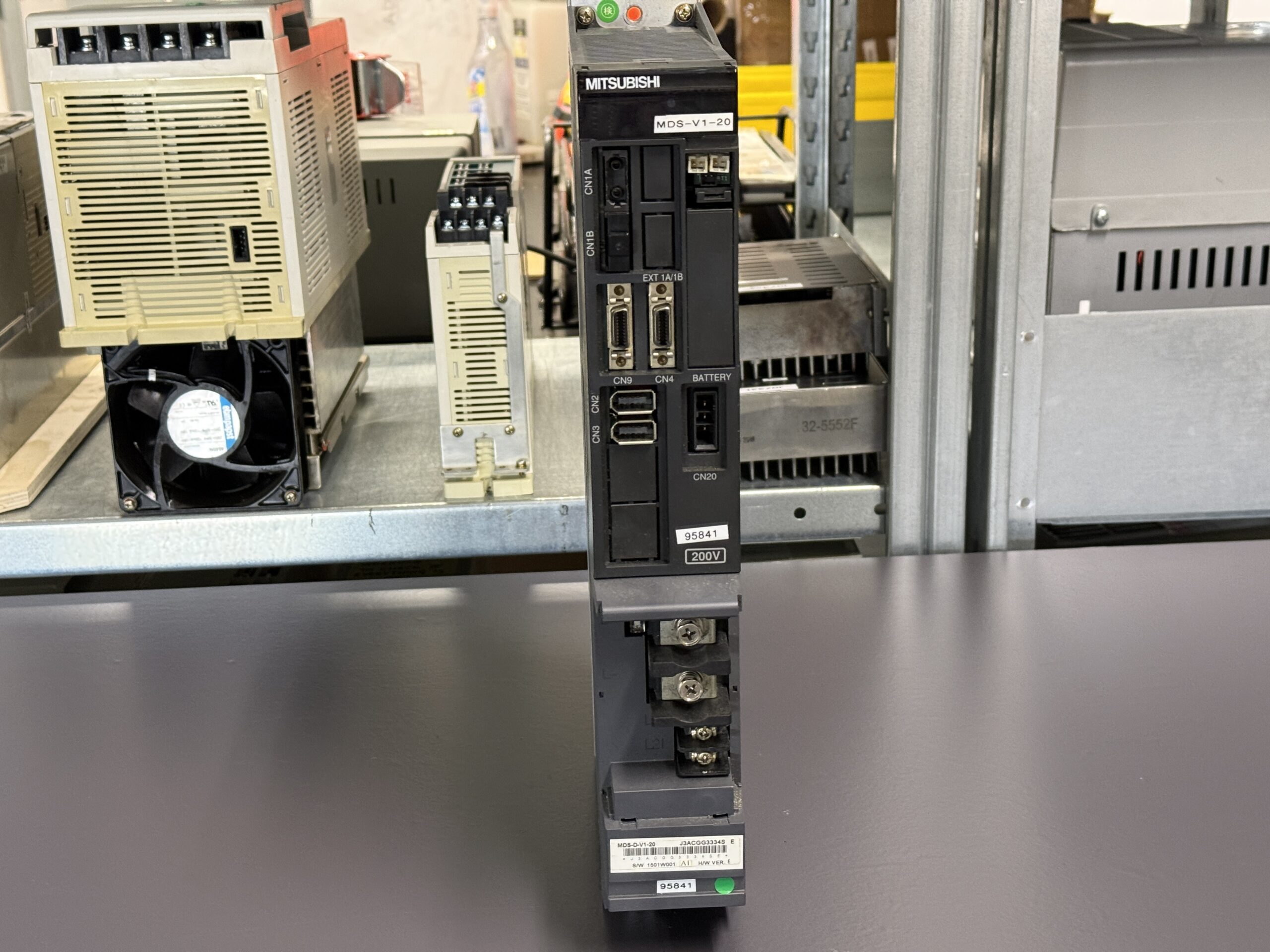 Mitsubishi MDS-D-V1-20 Servo Drive Unit Front