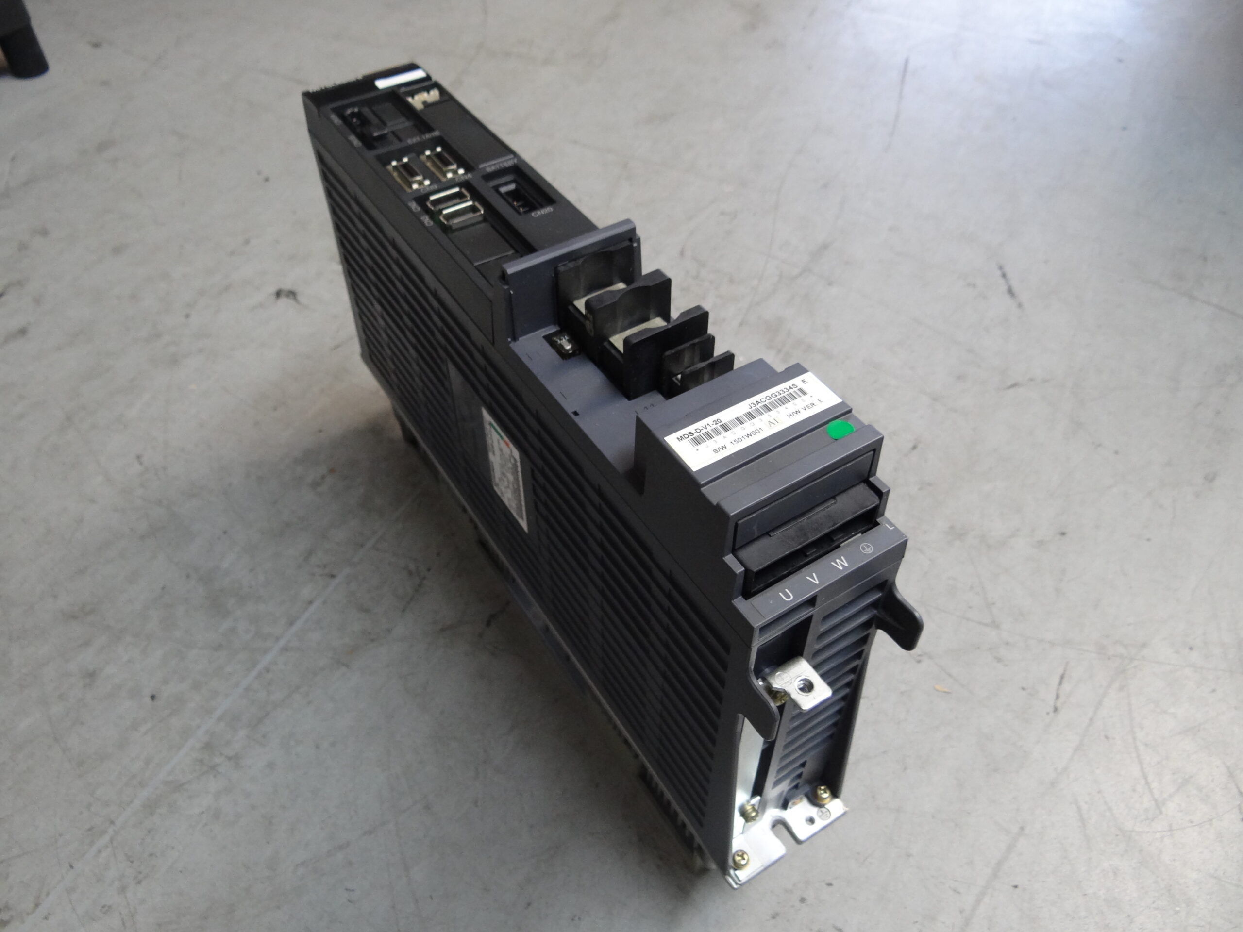 Mitsubishi MDS-D-V1-20 Servo Drive Unit vor der reparatur 1