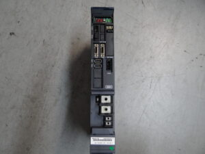 Mitsubishi MDS-D-V1-20 Servo Drive Unit vor der reparatur 3
