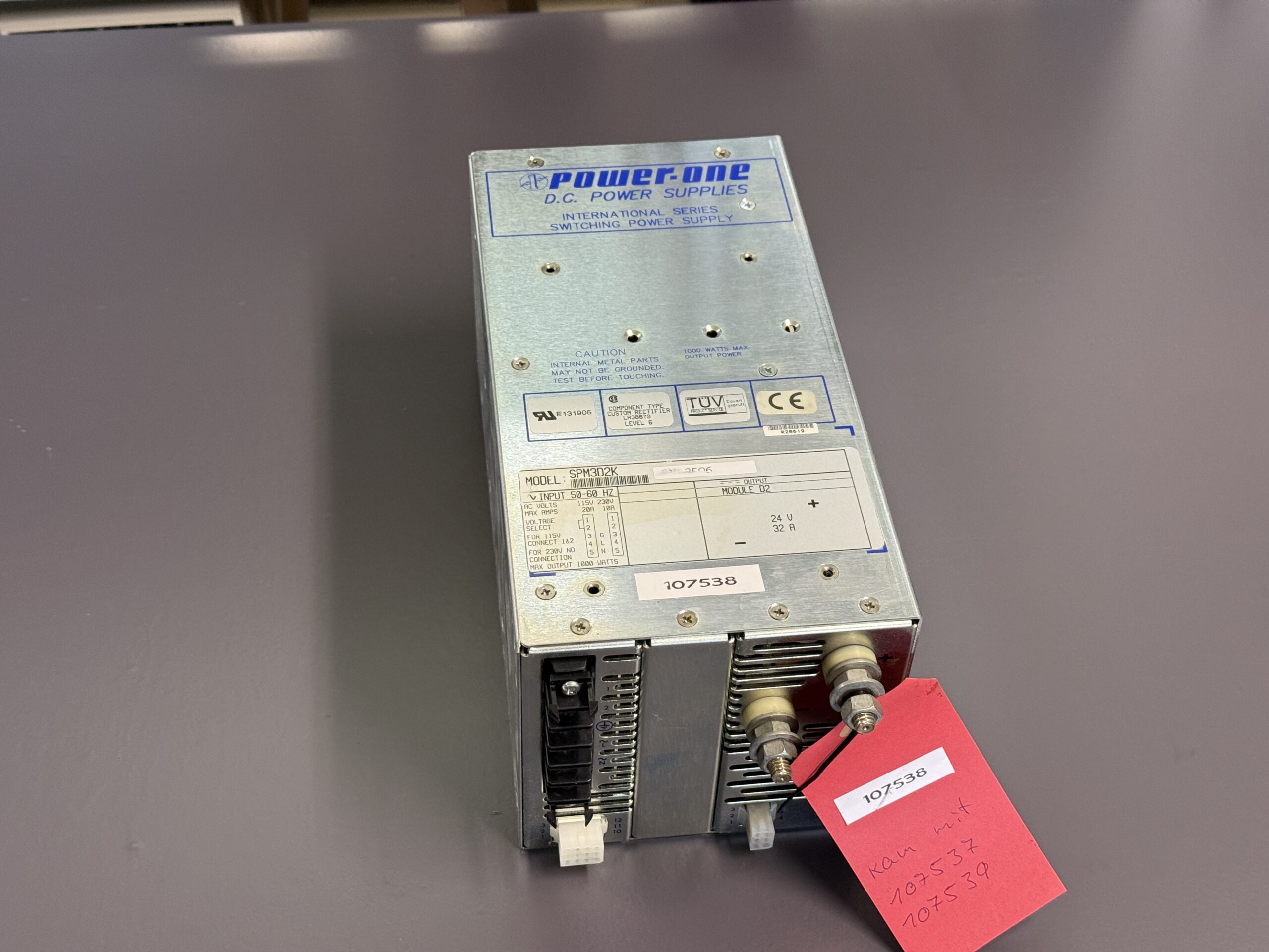 Power-One Power Supply SPM3D2K Hauptbild