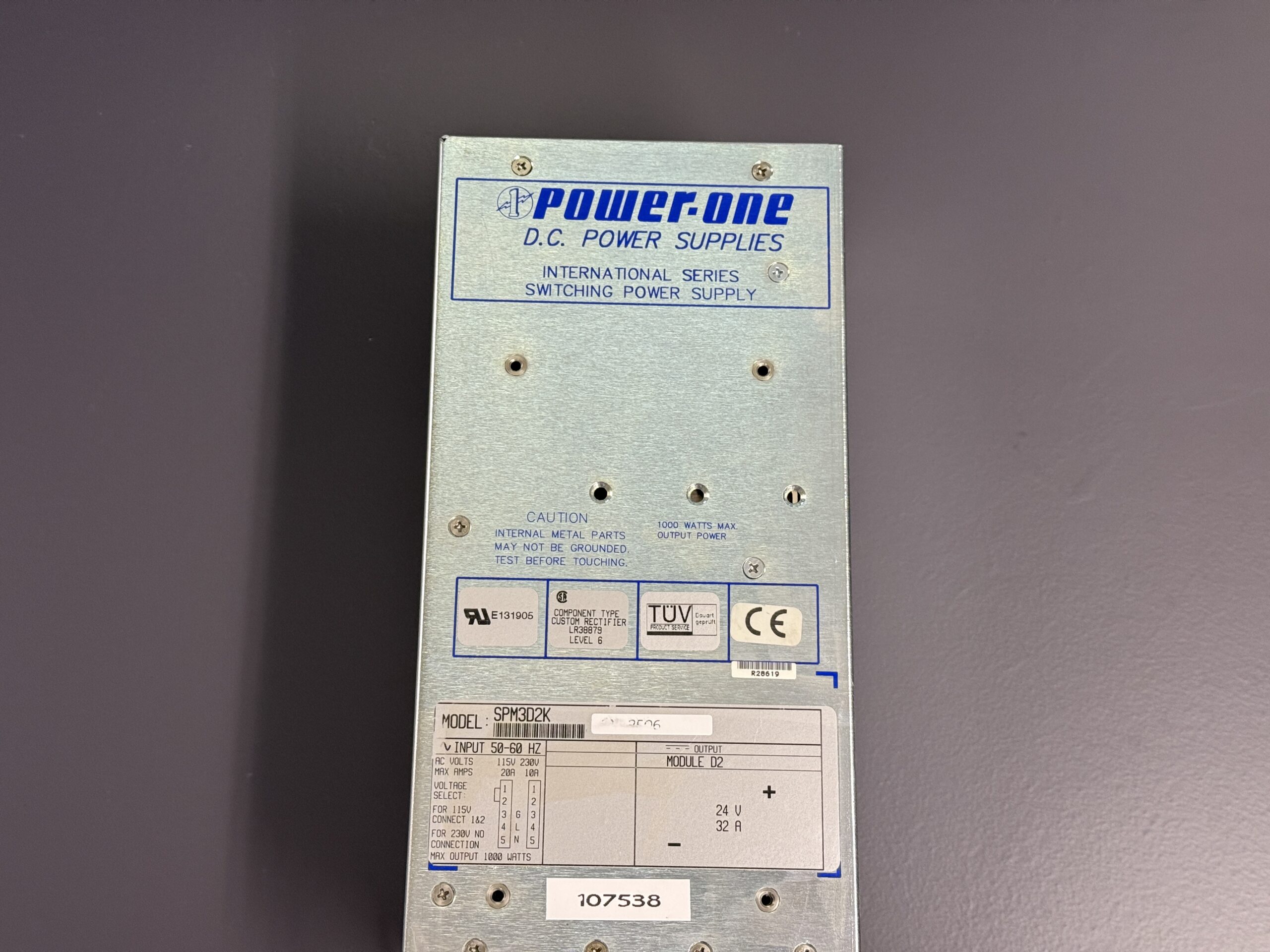 Power-One Power Supply SPM3D2K Seite 5