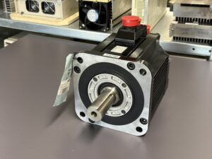 Yaskawa AC Servo Motor SGMGH-30DCA6H-OY Seite 1