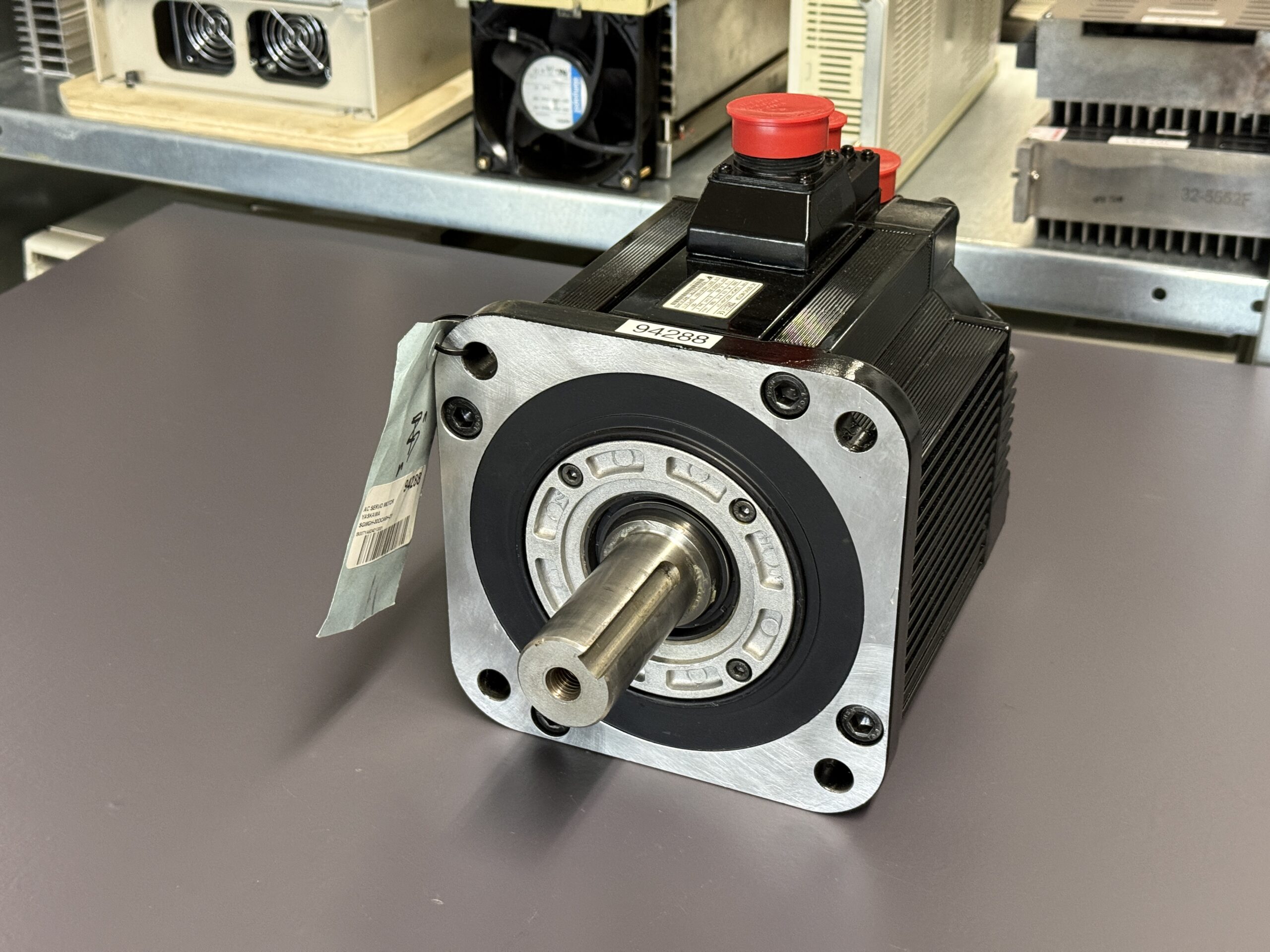Yaskawa AC Servo Motor SGMGH-30DCA6H-OY Seite 1