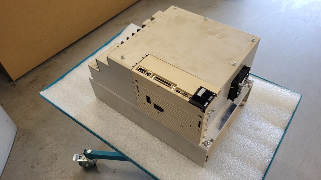 Yaskawa SGDV-260D01A AC Servopack vor der Reparatur 2