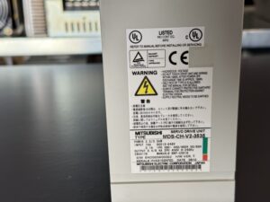 Mitsubishi MDS-CH-V2-3535 AC Servo Drive Unit Typenschild