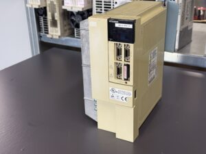 Mitsubishi MDS-B-SPJ2-75 Spindle Drive Unit Seite 2