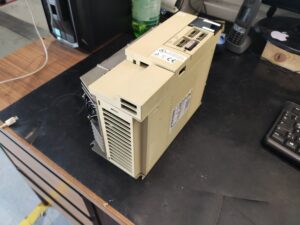 Mitsubishi MDS-B-SPJ2-75 Spindle Drive Unit vor der Reparatur 1