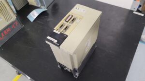 Mitsubishi Servo Drive Unit MDS-B-SVJ2-20 vor der Reparatur 2