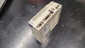Omron R7D-AP02H Driver vor der Reparatur 1
