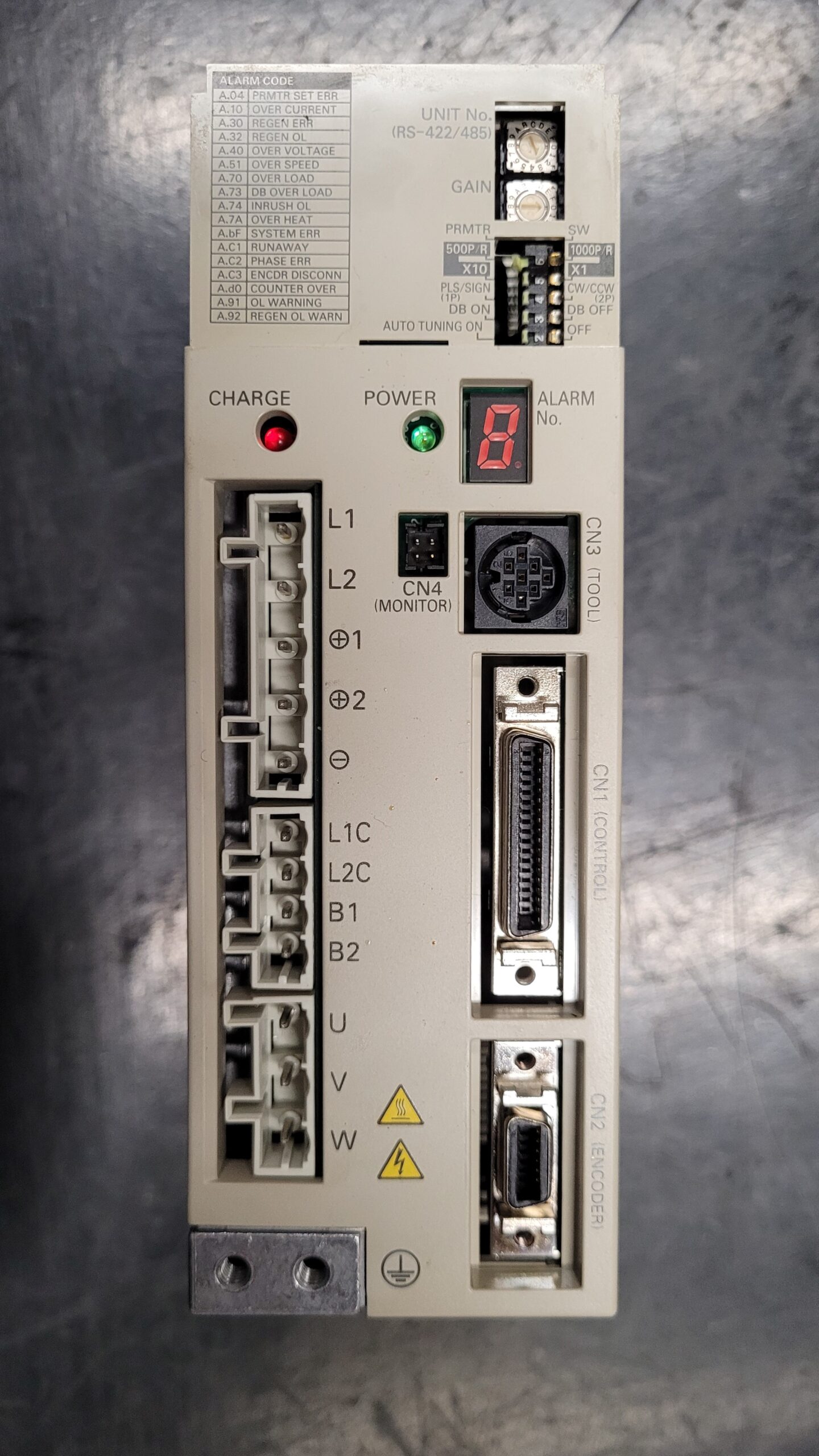 Omron R7D-AP02H Driver vor der Reparatur 3