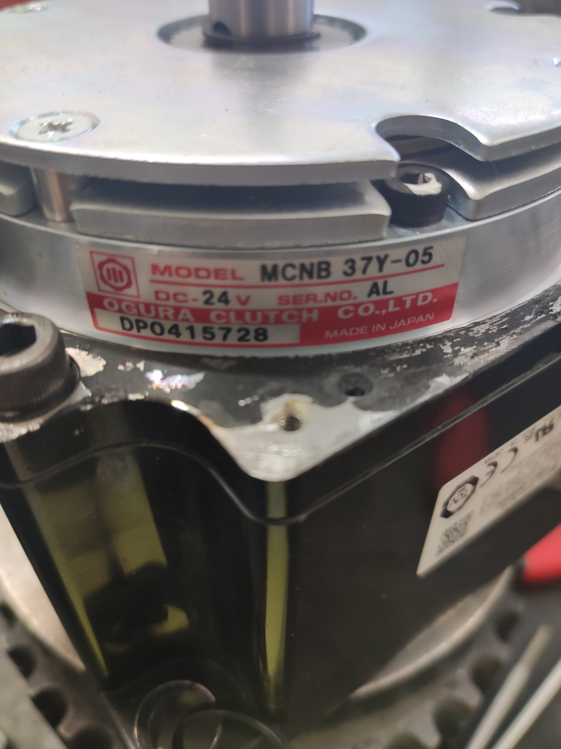 SGMEV-08DDA6C Verbaute Bremse MCNB37Y-05