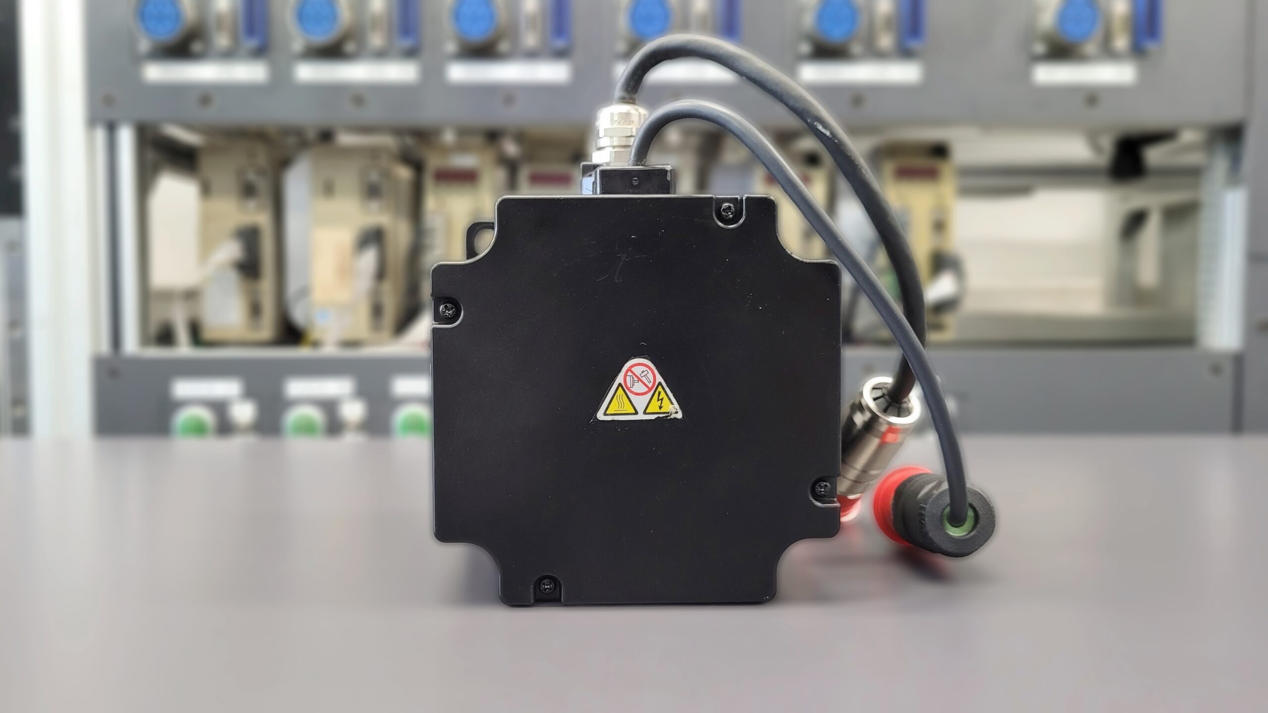 Yaskawa SGMEV-08DDA6C AC Servo Motor Ausgang Ansicht hinten