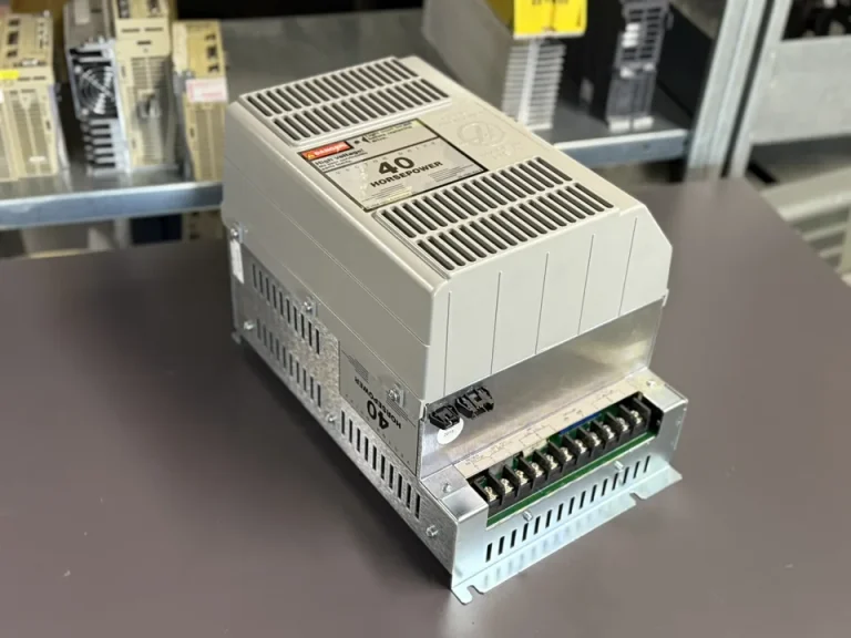 Haas Vector Drive 40HP 29-10081 Rev B, Hauptansicht nach der Reparatur