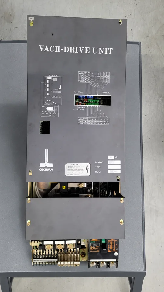Okuma VAC II D30-A / 1006-1236, vor der Reparatur, Ansicht 1