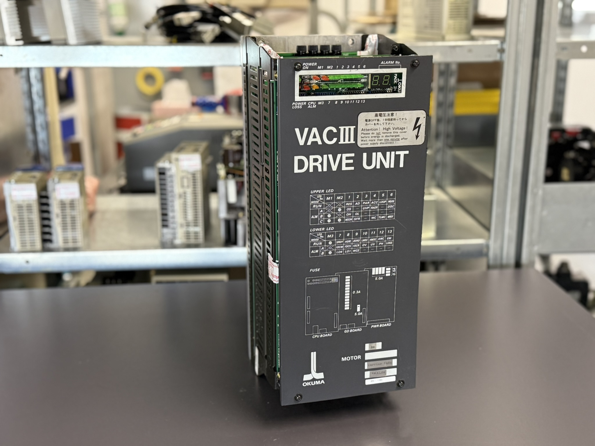 Okuma VACIII D6 Spindle Drive Unit Verkaufsgerät 1