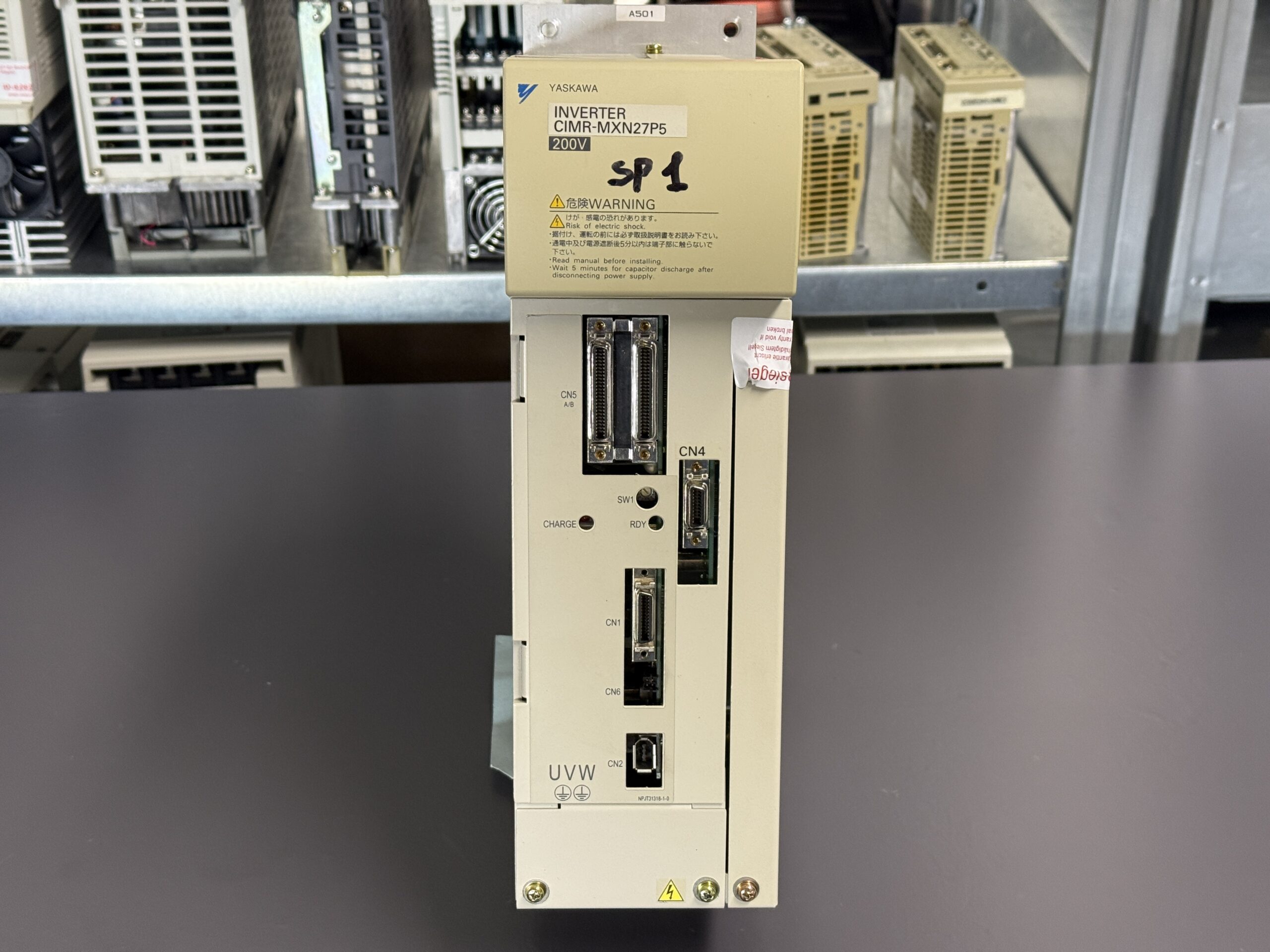 Yaskawa Inverter CIMR-MXN27P5 Frontansicht