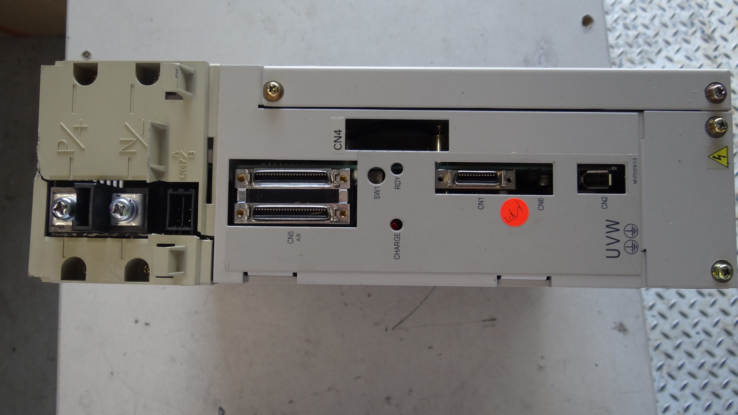 Yaskawa Inverter CIMR-MXN27P5 vor der Reparatur 2