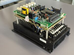 Yaskawa Juspeed-F CIMR-22CS2 Hauptansicht