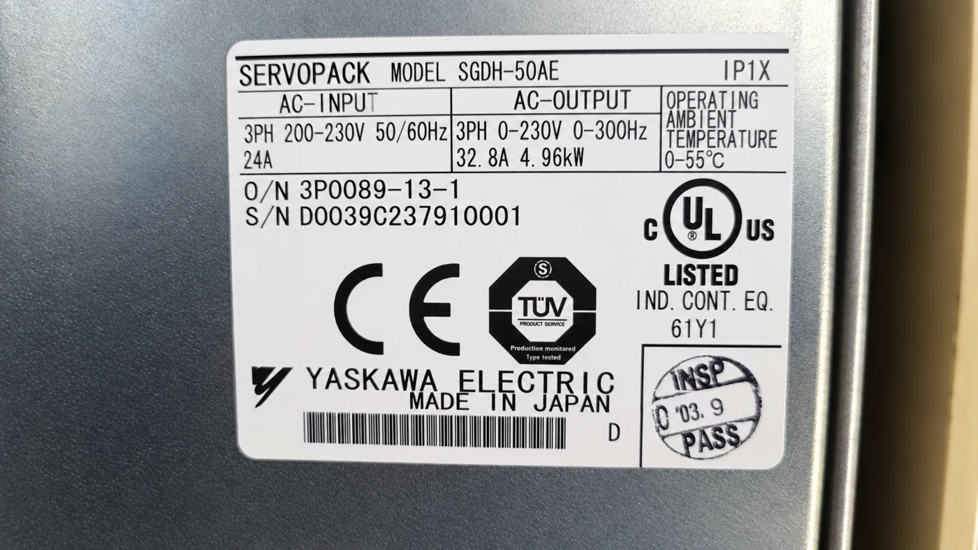 Yaskawa SGDH-50AE Servopack: Original-Typenschild
